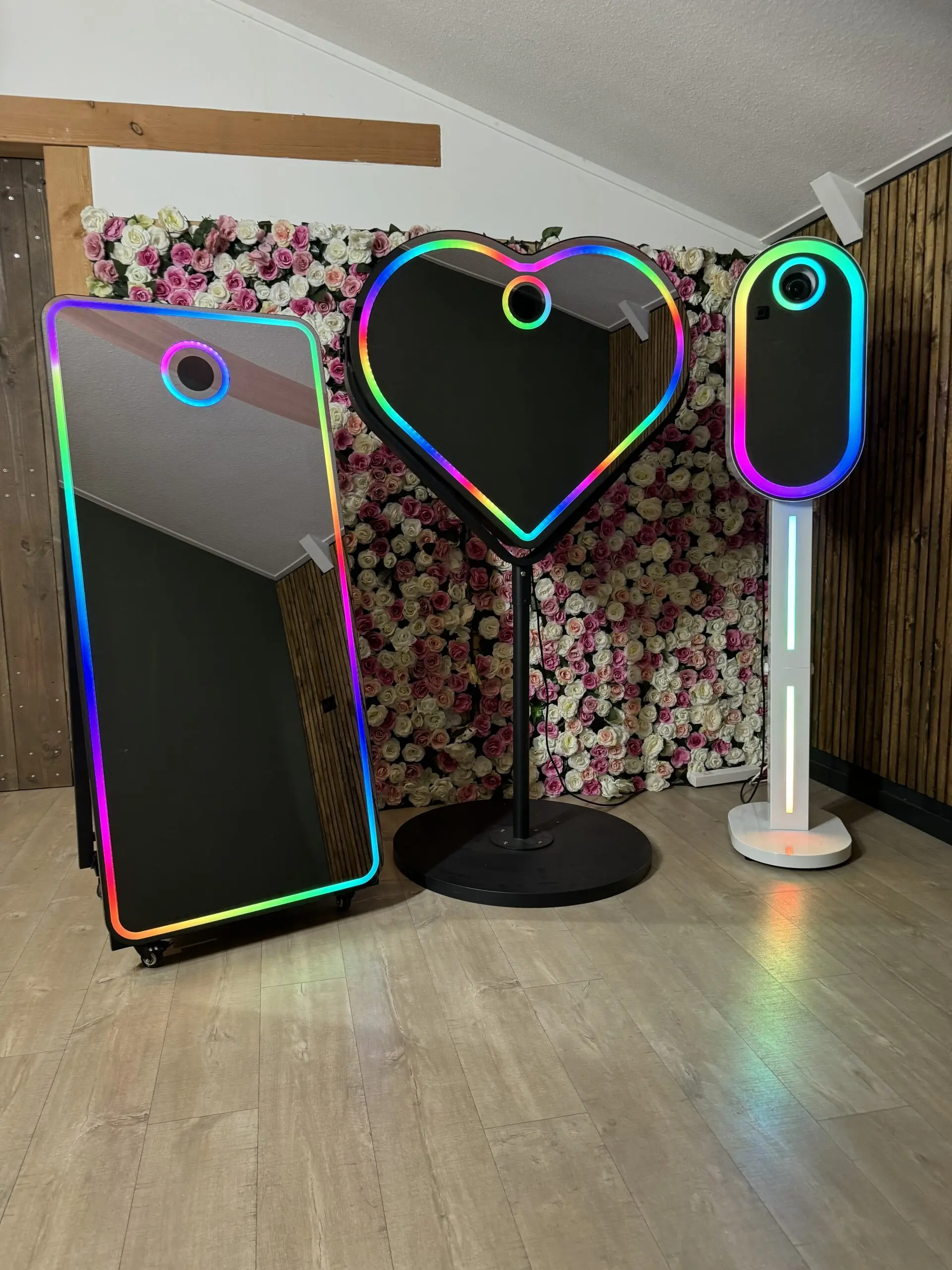3-photobooths-scaled.jpg